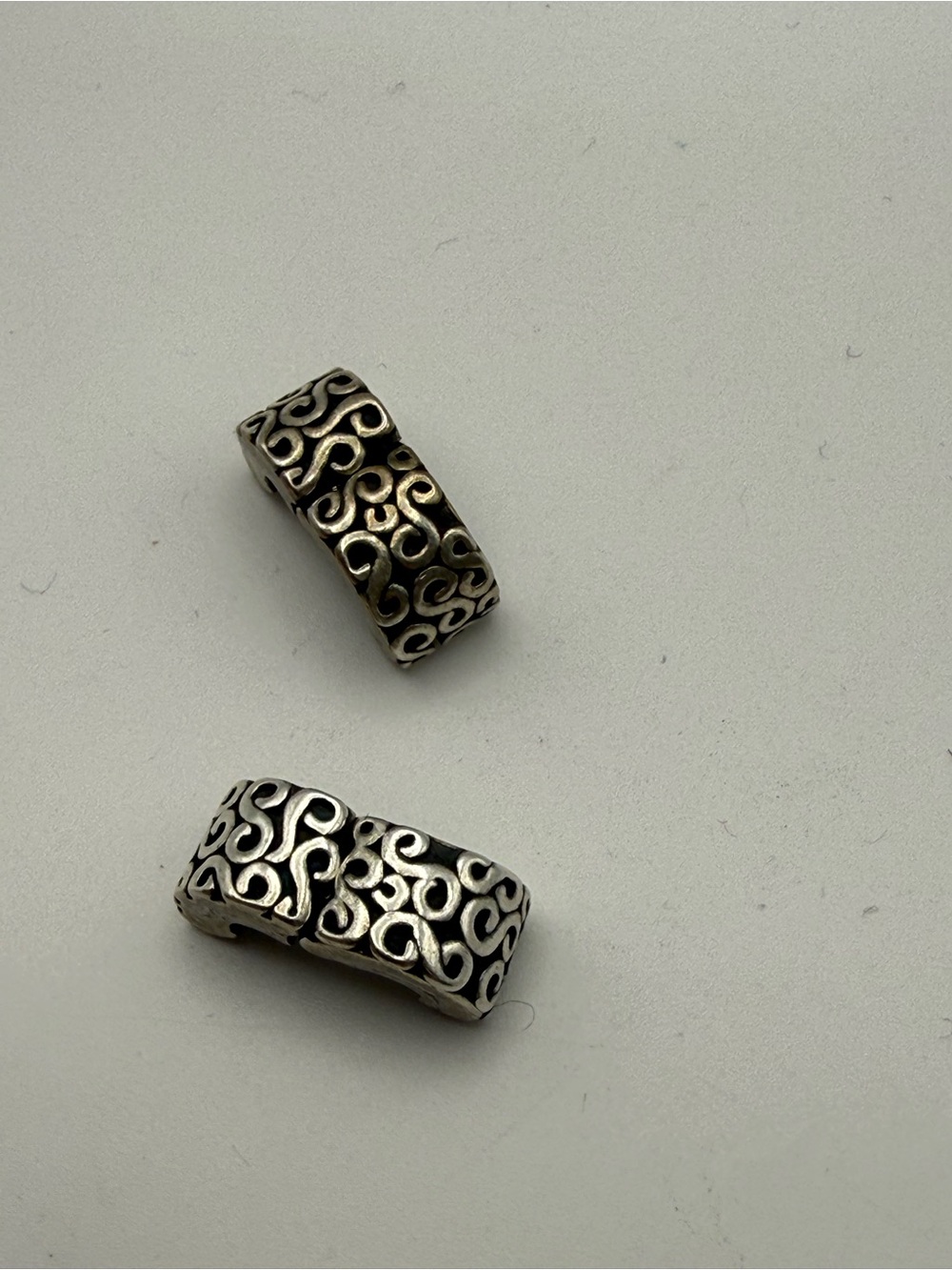 2 Pandora 790338 Swirls Clip Charms Sterling Silver 925 ALE Retired Pair